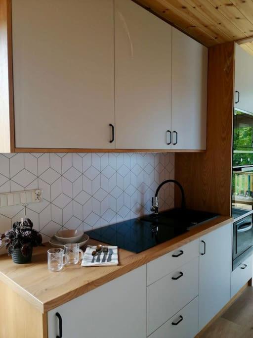 Tiny Beach House Heated And Airconditioned Wapnica  외부 사진